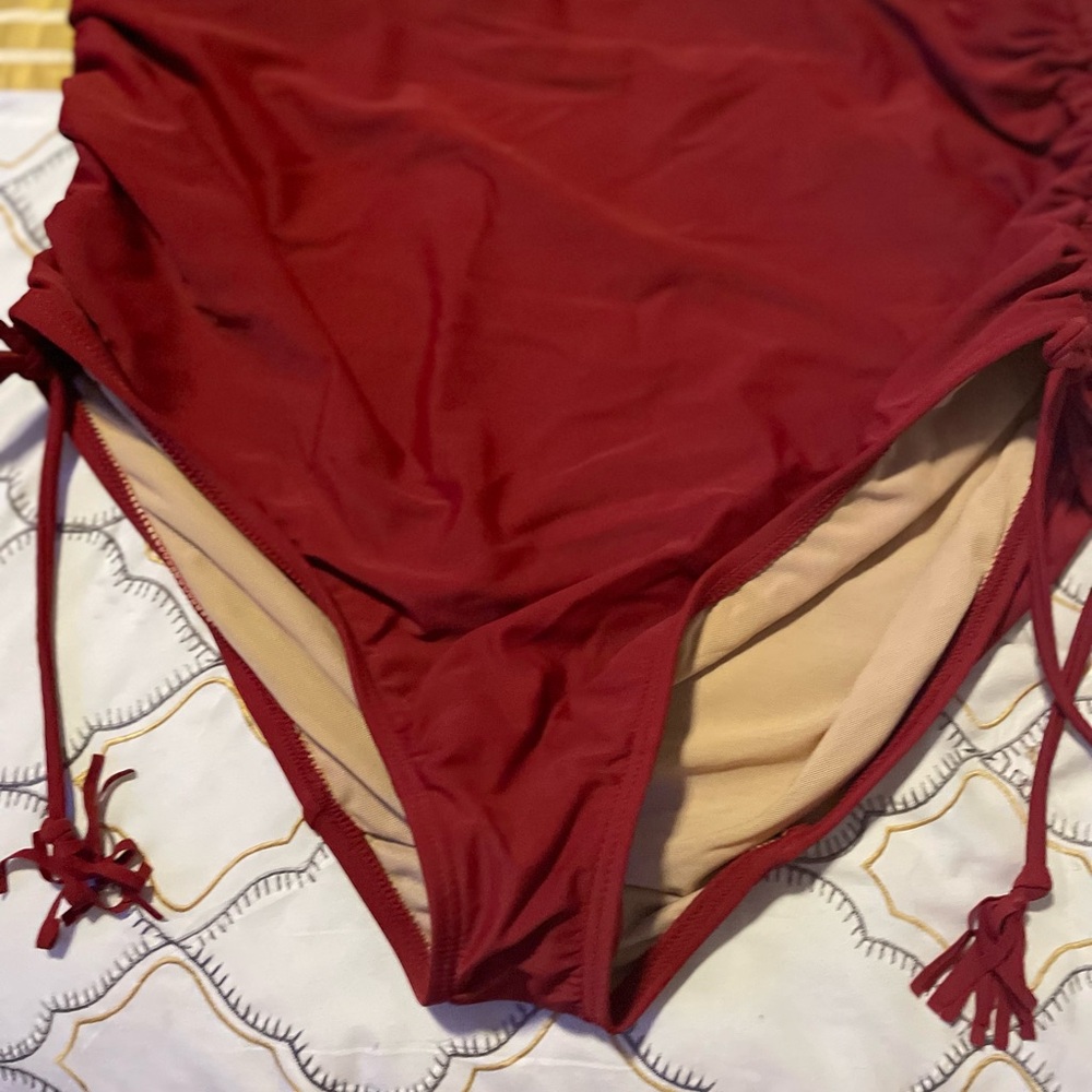 Torrid swim bottoms size 22